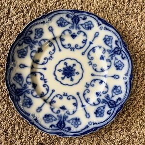Antique New Wharf Pottery Blue and White Porcelain Dinner Plate